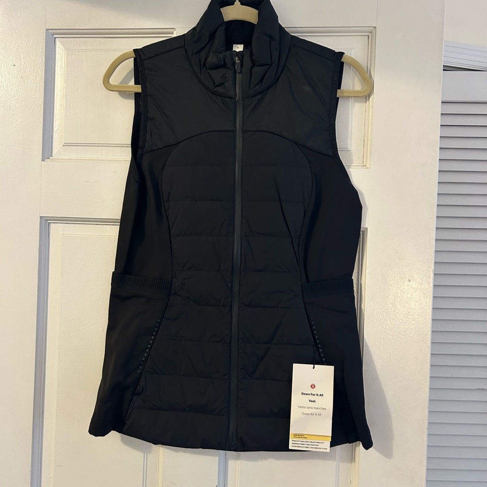 NWT - Lululemon Athletica Black Puffer Vest
